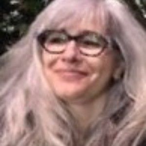 Meet your Posher, Andie